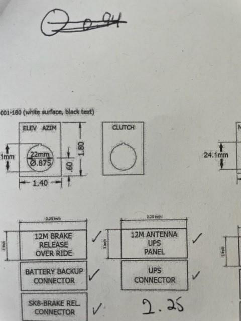 It is the little tab on top of the circle with the Clutch title